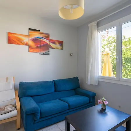 Maison Individuelle, Centre Holiday home *