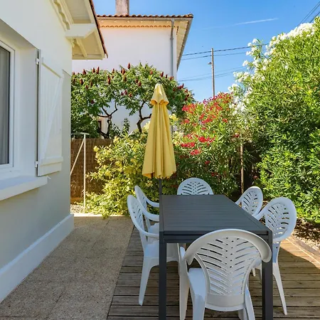 Maison Individuelle, Centre Holiday home *