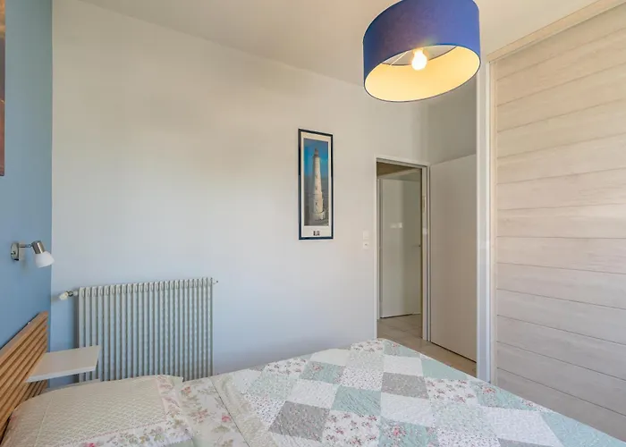 Maison Individuelle, Centre *