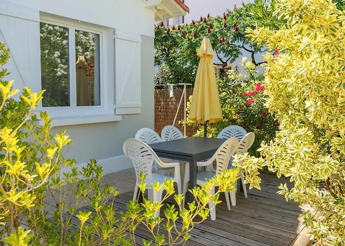 Maison Individuelle, Centre Σπίτι διακοπών Ρουαγιάν